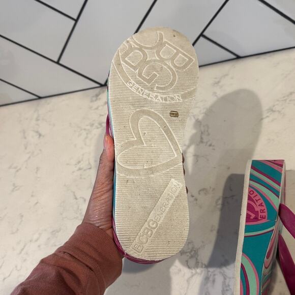 BCBGeneration platform flip flops pink gem flower accent size 10 Y2K baddie - Picture 8 of 9